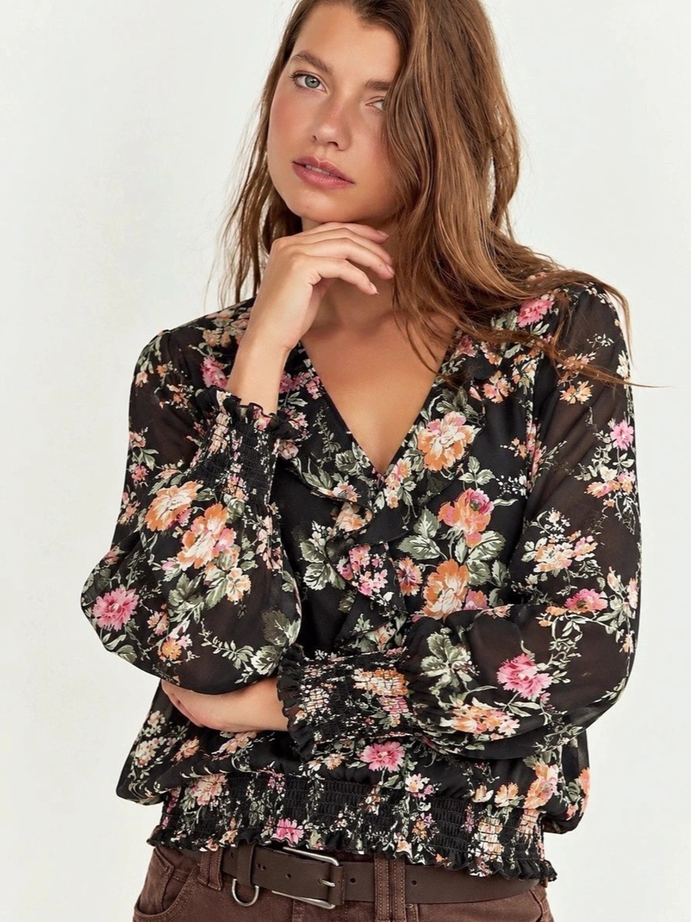 344. Counterparts Floral Long Sleeve Blouse in Black & Pink Size XL